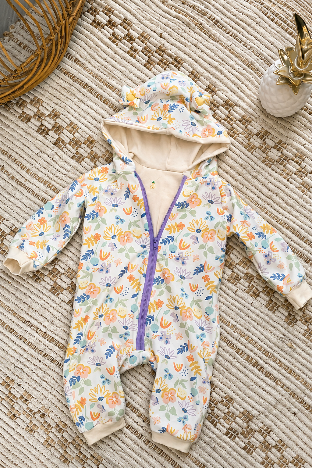 Combinaison bébé à capuche – Jardin fleuri