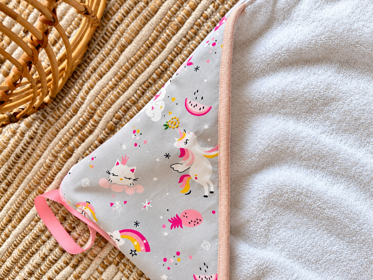 Cape de bain bébé Licorne Enchantée – Kit bain