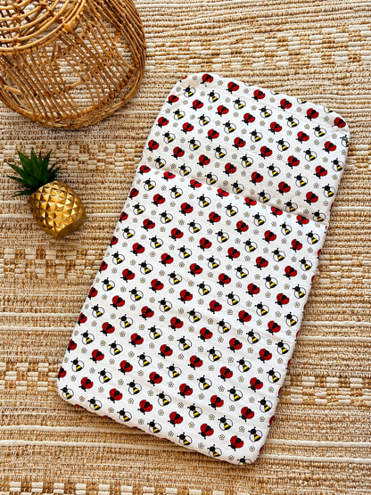 Tapis à langer nomade – Coccinelles & Abeilles