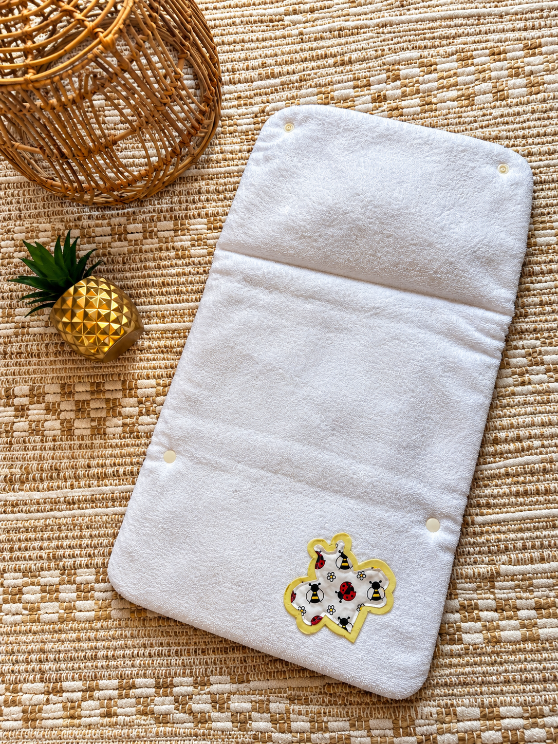 Tapis à langer nomade – Coccinelles & Abeilles